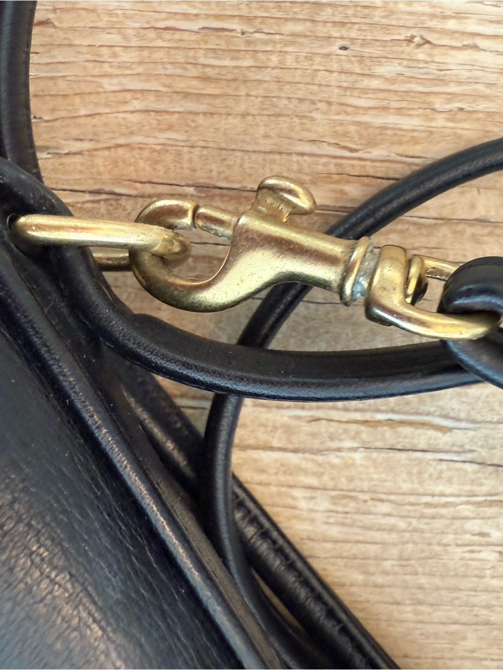 Rare Coach Regina 1990’s Black Leather Turnlock Crossbody Bag EUC - Picture 6 of 12
